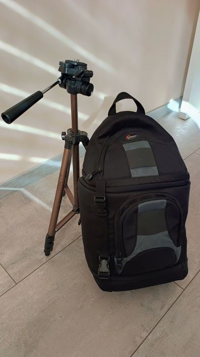 Sony A6000 + обективи и аксесоари