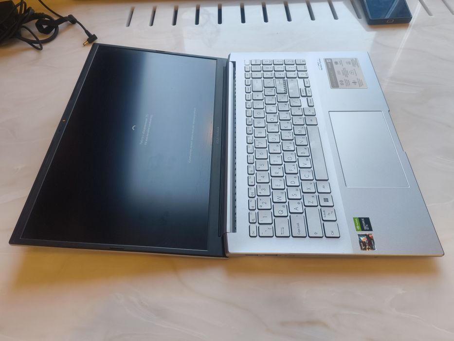 Asus Vivobook pro 15