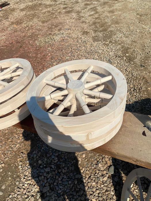 Roti din lemn - timona - roata de lemn rustica