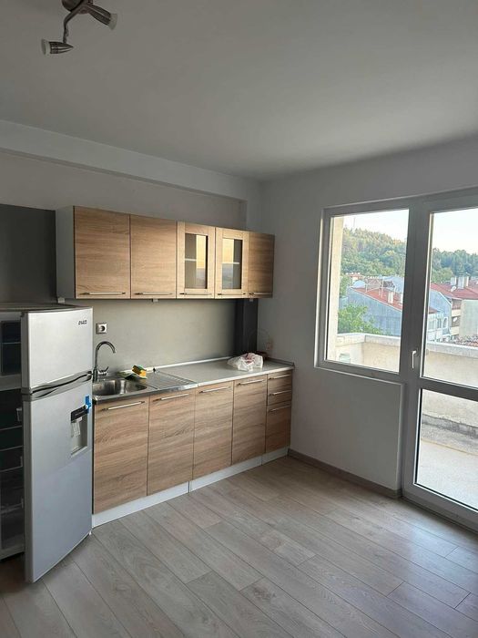 Тристаен апартамент за продажба до парк Бачиново – гр. Благоевград