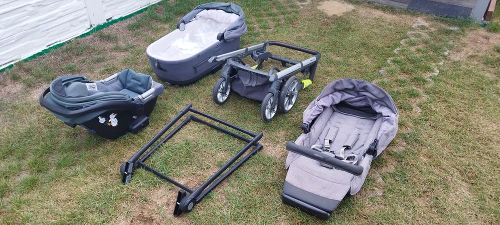 Set carucior, patuț, scoică si scaun Inglesina 5in1