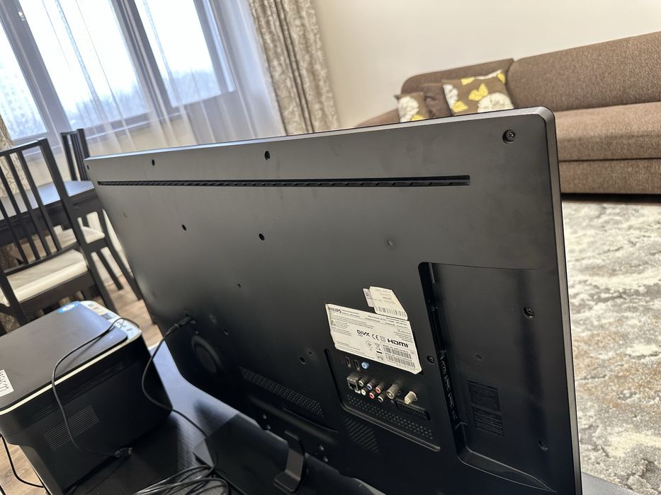 Телевизор Phillips диагональ 40 дюймов / 102 см б/у