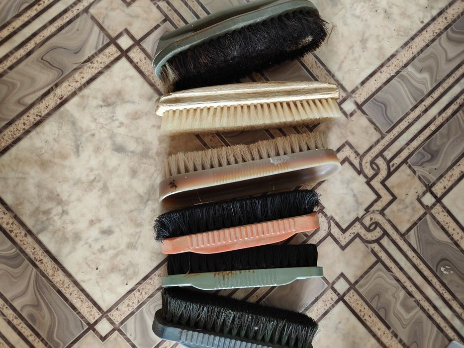 Щетки одежные советских времён