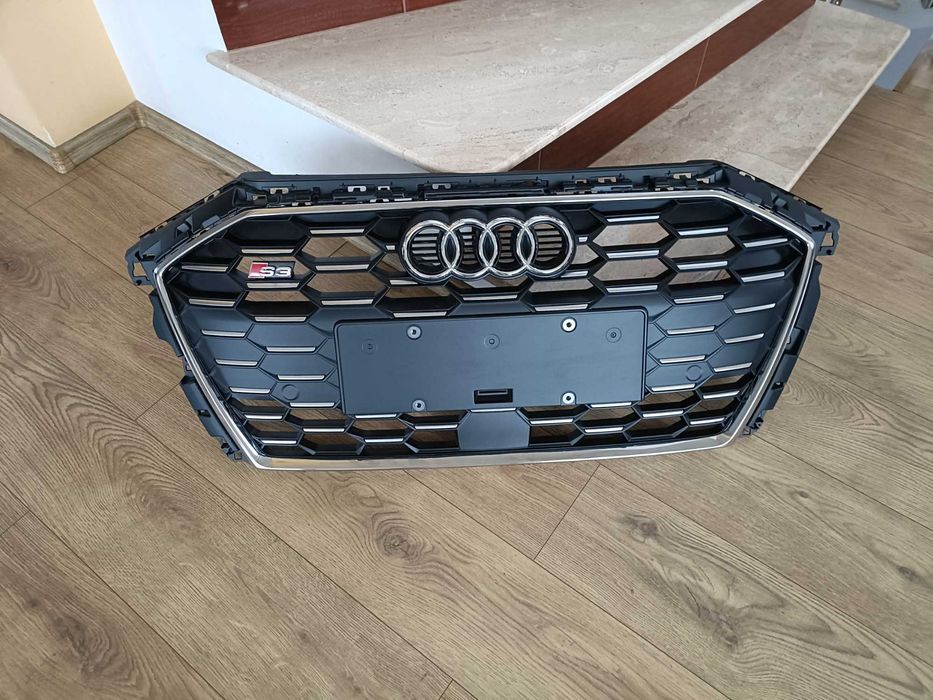 Grila bara fata OEM Audi A3 S3 8Y fabricatie 2019 _ 2024