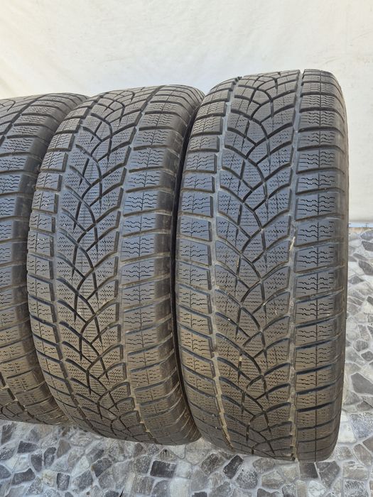 4бр 225 60 17 Goodyear зимни 23г