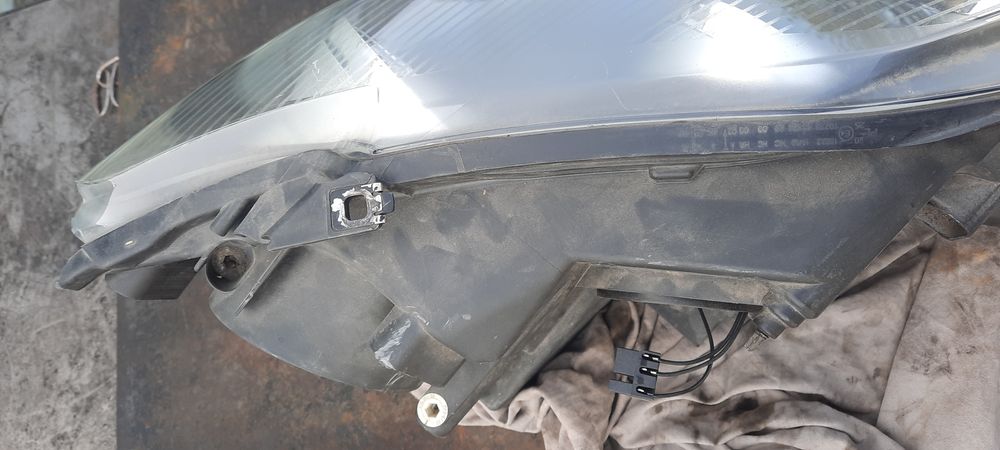 Фар ляв фолксваген голф 6 плюс