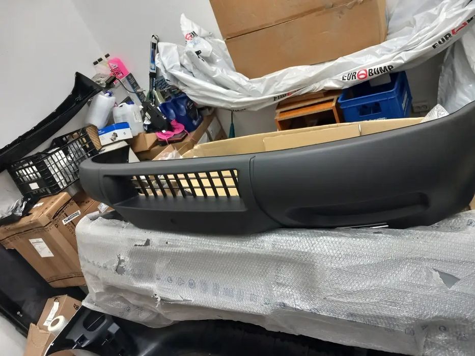 Bara fata iveco daily 1999 2006 NOUA fără gauri de proiectoare