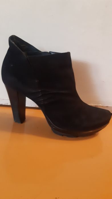 Обувь женские сапоги