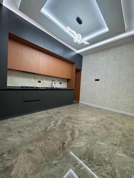 Продается жилой дом в Янгихаятском районе V347