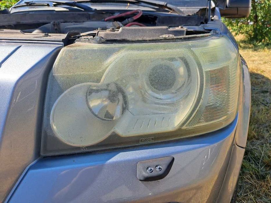 Far Bi-Xenon Land Rover Freelander 2 2006-2012 compatibil 2.2 TD4 si 3.2 benzina stanga dreapta bec H7 D1S