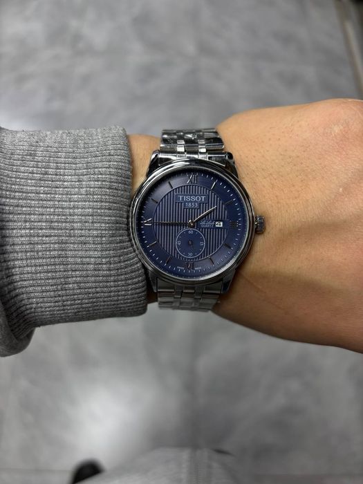 Часы TISSOT classik