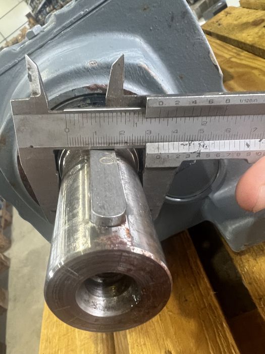 Мотор-редуктор SEW EURODRIVE 0.75 кВ 18 оборота