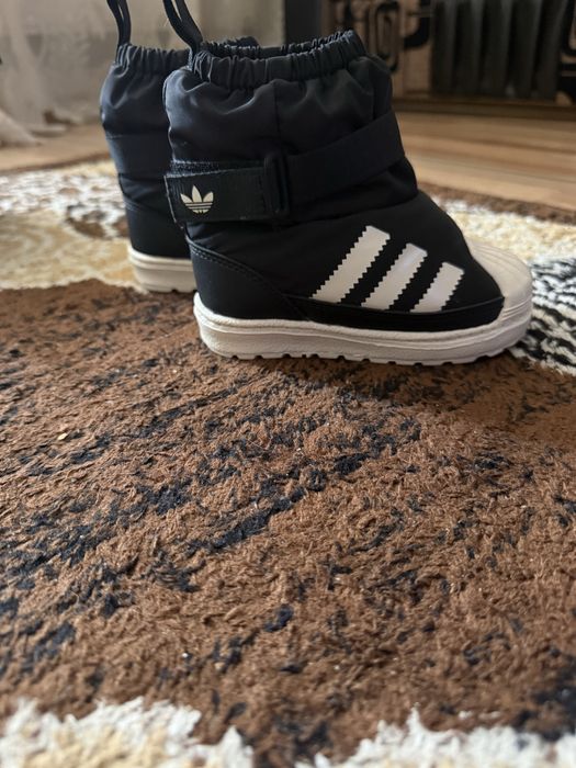 Ghete iarna Adidas