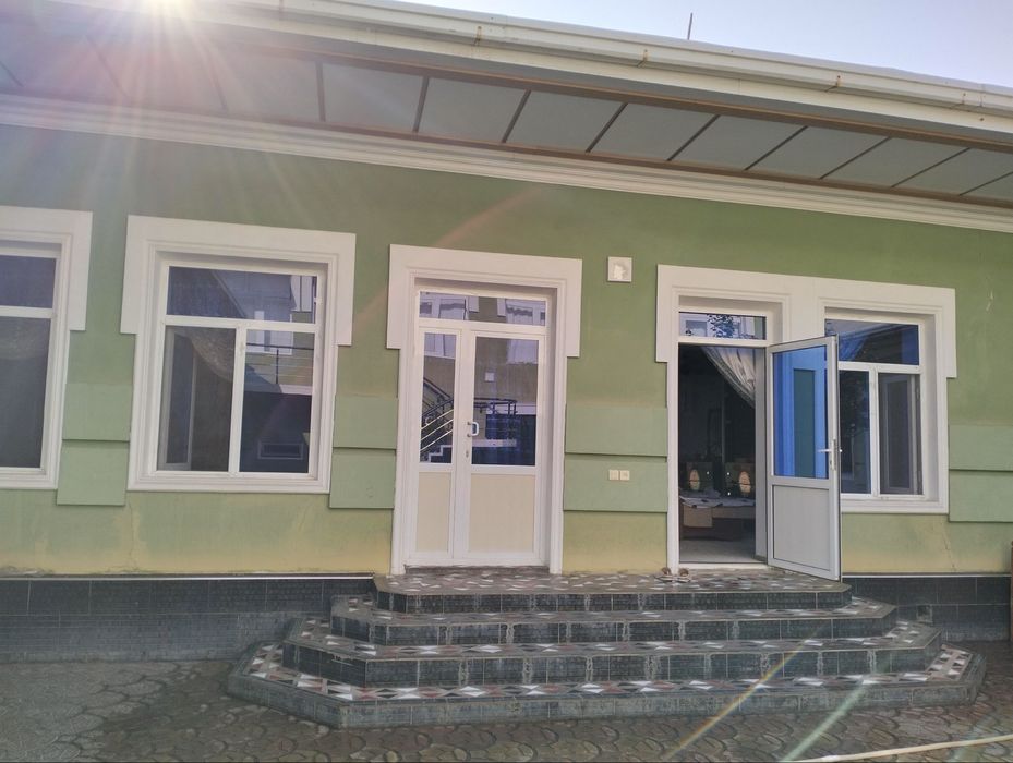 Уй сотилади 8 сотих