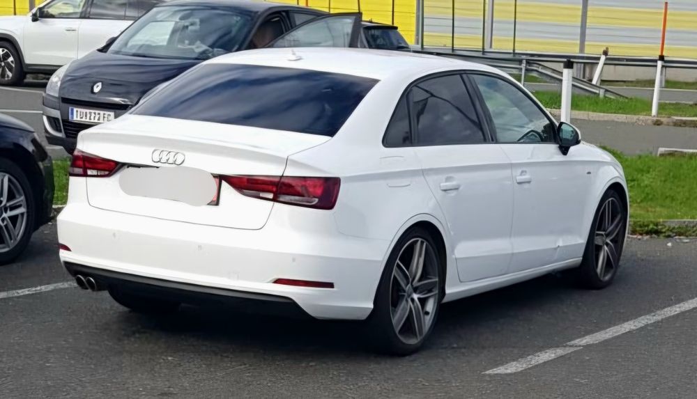 Audi A3 S-Line , Limuzina, 2.0 TDI 150cai