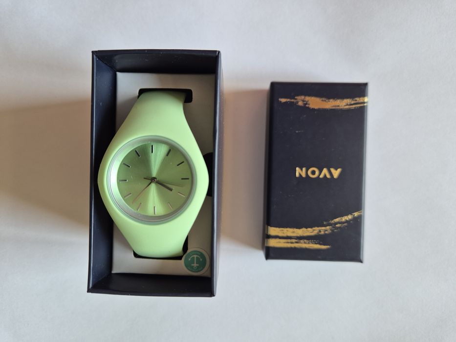 Ceas Megan Avon silicon