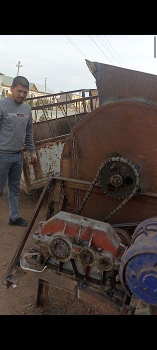 Корамоллар учун Станок Ем-хашак аралаштиргич [Корамоллар учун ем-хашак