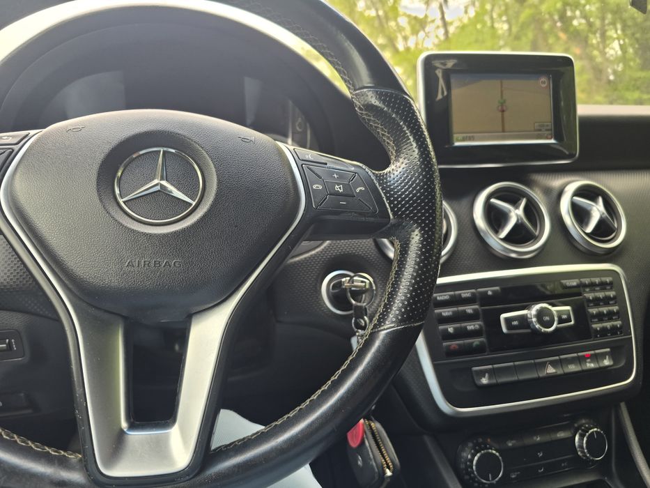 Mercedes w176 a180