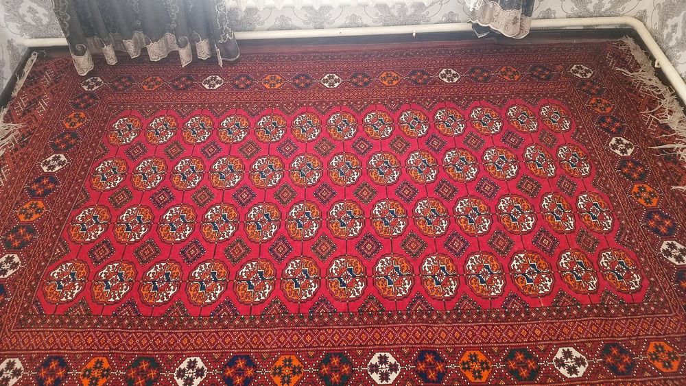 Tarixiy Turkman Gilami