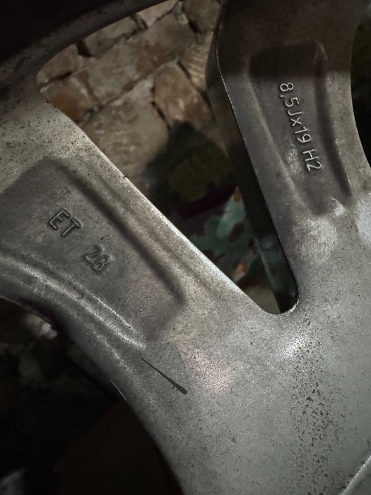 Зимни гуми с джанти Kumho 255/55R19