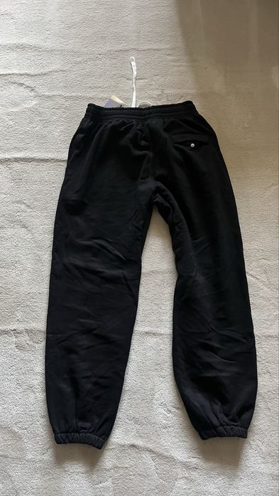 Corteiz sweatpants черен цвят