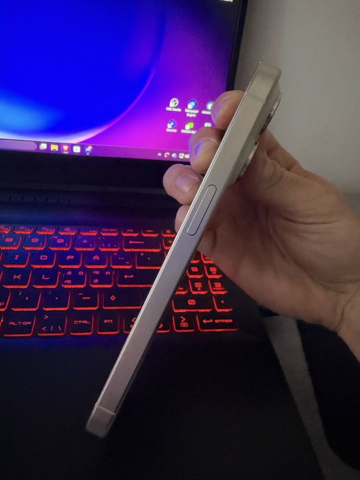 Vand iPhone 15 PRO 128gb