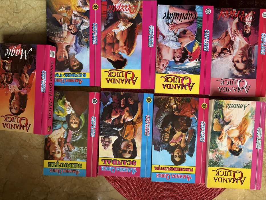 Set 9 carti Amanda Quick plus una gratis