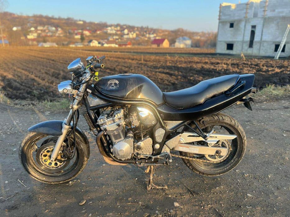 Suzuki Bandit 600