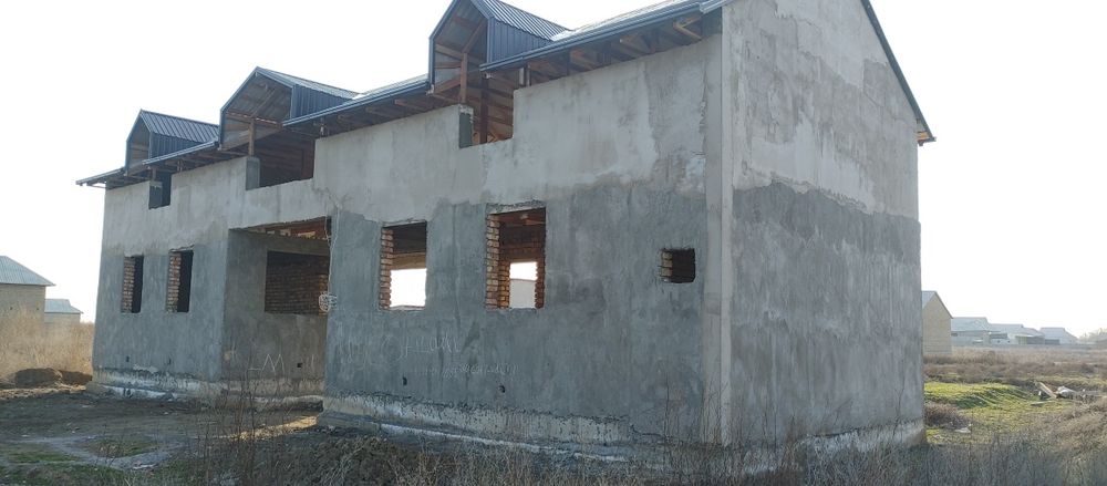 Курилиши Тугалланмаган участка сотилади