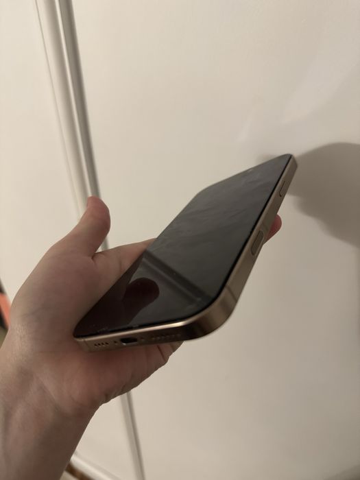 Айфон 16 про макс 1tb идеал