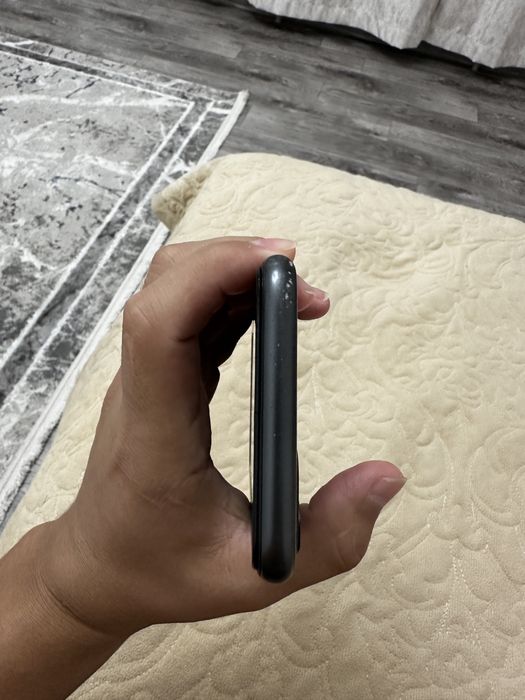 iPhone 11. 64 gb
