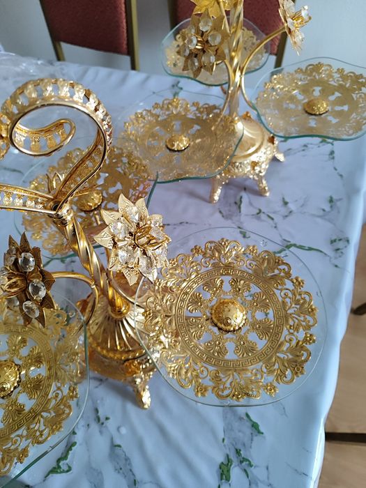 Продается сухофруктница 2 шт