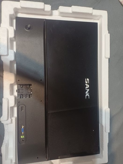 ПРОДАМ монитор  Sanc