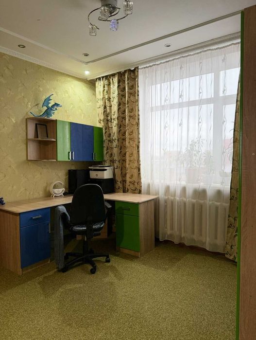 Продам коттедж с коммерческой баней