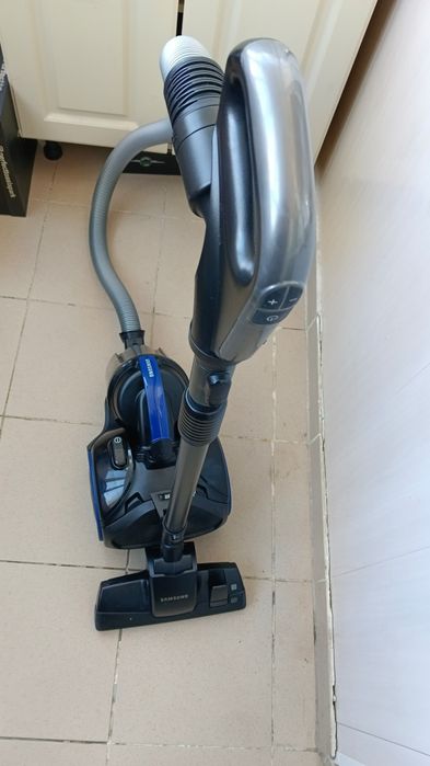 Пылесос Samsung cyclone force