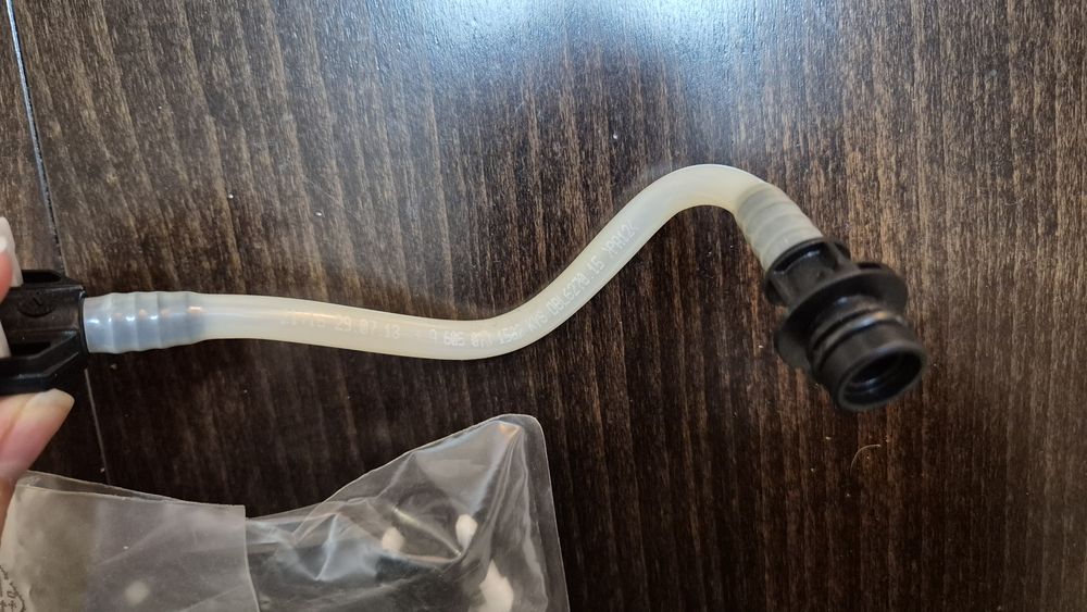 Гориво проводи за мерцедес 250/300 turbo diesel