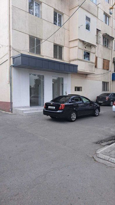 Саракулька, вдоль дороги 30м2, без ремонта