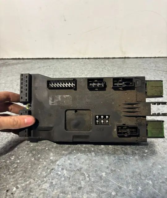 Panou sigurante motor 08 5010 02 Mercedes-Benz Vito 2001