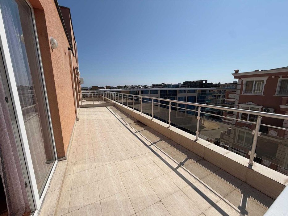 Продава се Двустаен апартамент в к.к. Слънчев бряг - 78 кв.м за 477 €/кв.м - Снимка #10