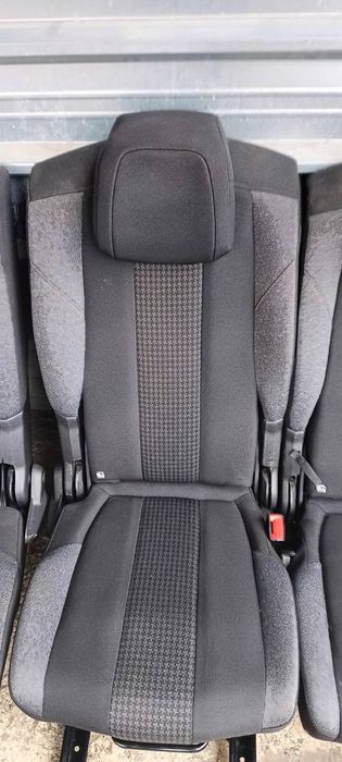 Комфортен оригинален салон за Peugeot 5008 седалки 2019год номер 1980