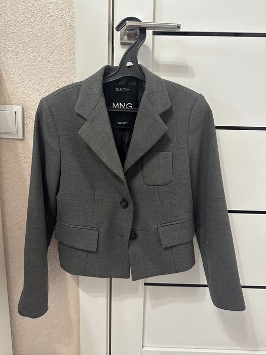 Укороченный пиджак Mango