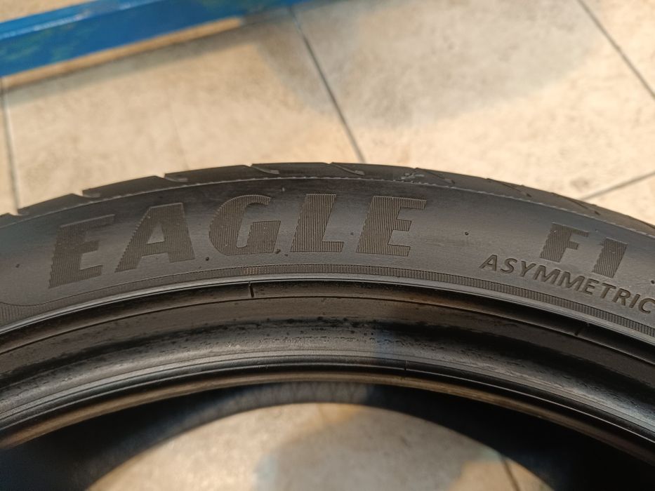 225/45/19 летние шины б/у из Германии.