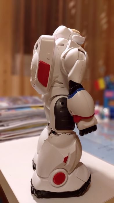 Robot interactiv Astronautul Charlie