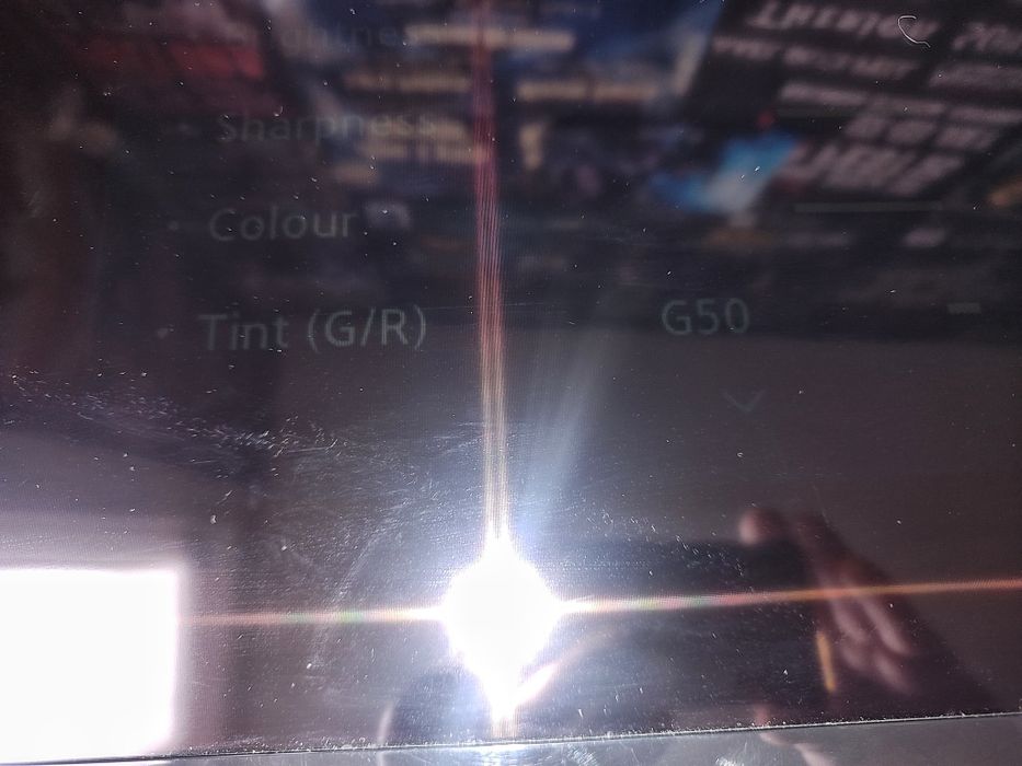 Samsung UE32F5000AW за части !