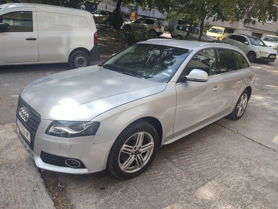 Продава се Ауди А4 Б8 1,8т