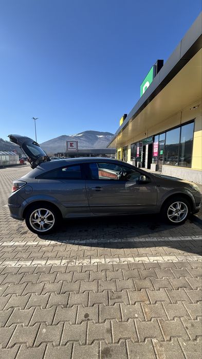Opel astra GTC 1.6