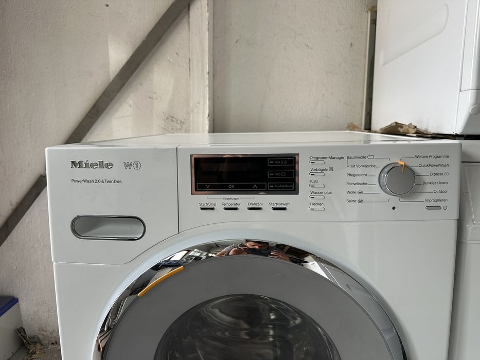 Пералня +гаранция. MIELE W1,ПЧЕЛНА ПИТА, КЛАС А 8кг. Безплатна доставка за София