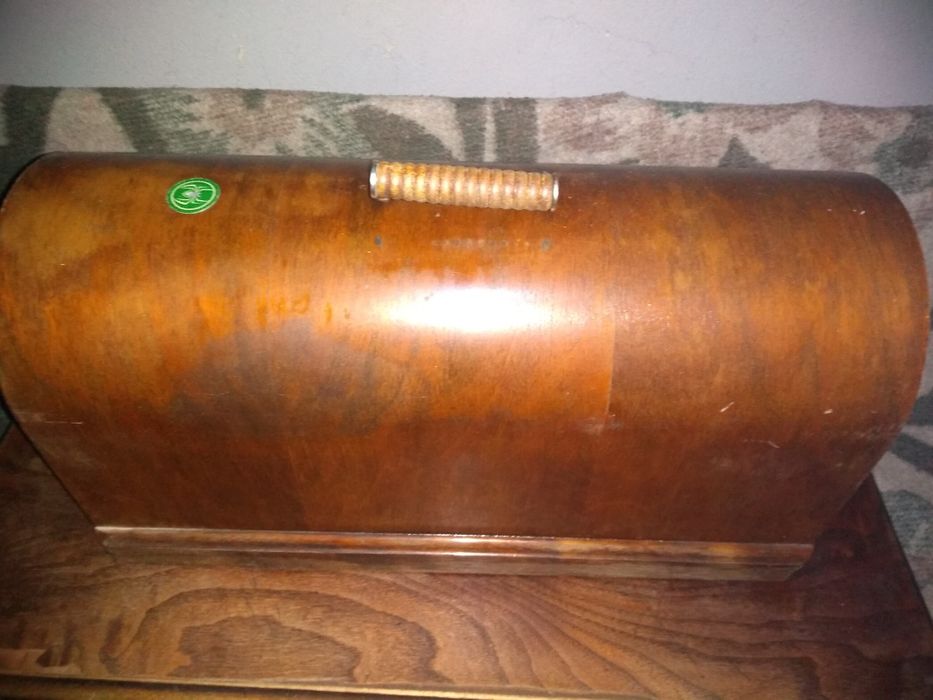 Капакци за шевна машина ,за декорация ."