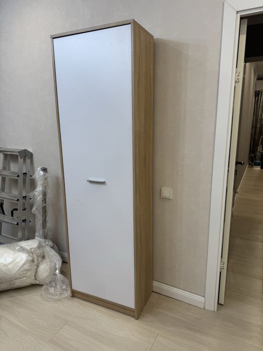 Продам шкаф с полками