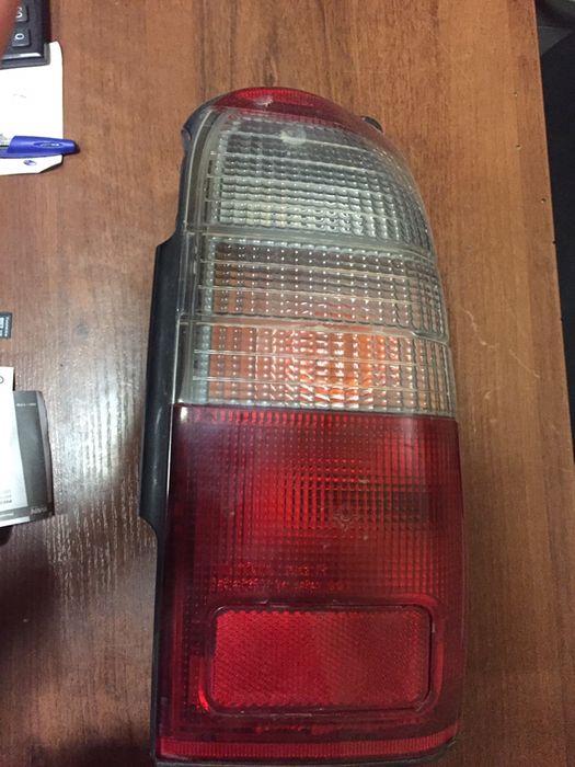 Фонарь для тойота 4 runner (surf)